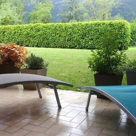 D'annecy T2 Grand Jardin Doussard