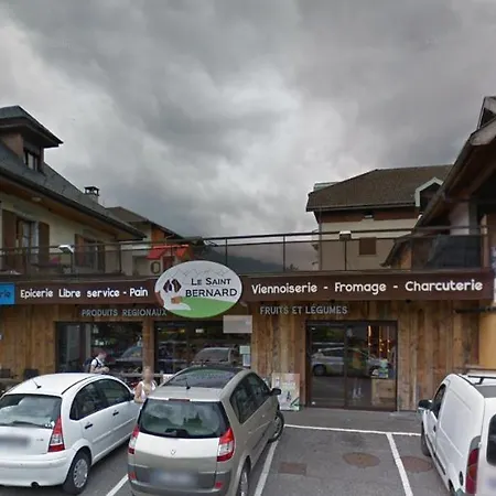 D'annecy T2 Grand Jardin